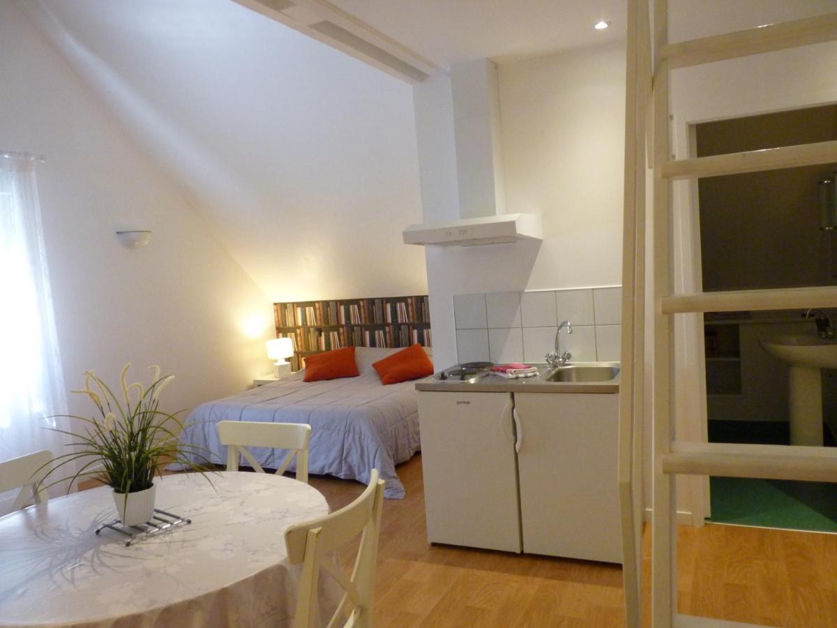 Les Petits Jardins Bed & Breakfast *